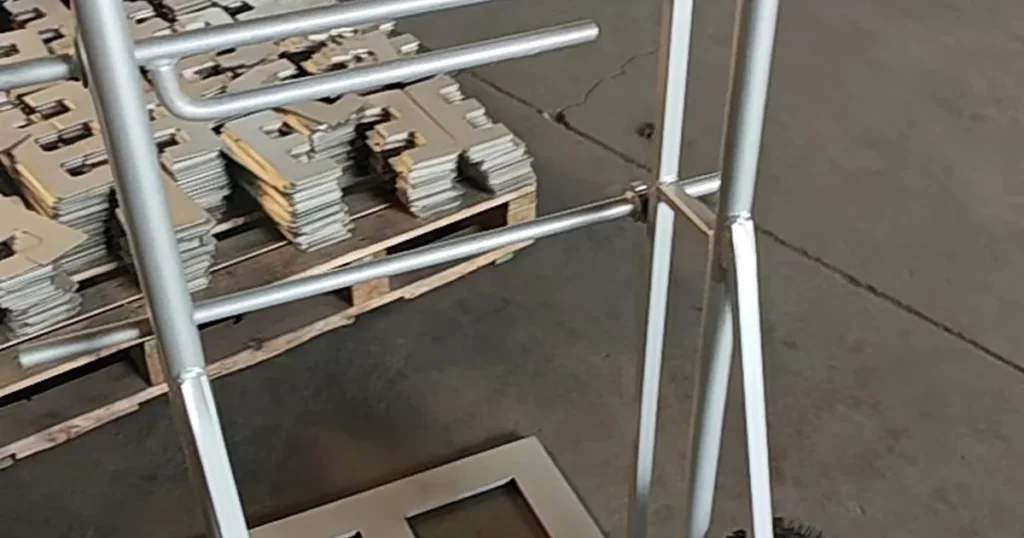 Galvanized steel trolley frame fitted with a pneumatic wheel